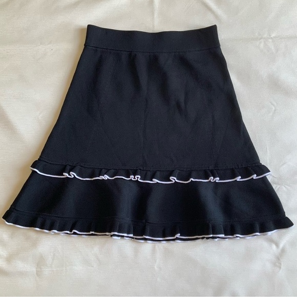 Michael Kors Black Mini Skirt with Ruffle Trim - Picture 2 of 11